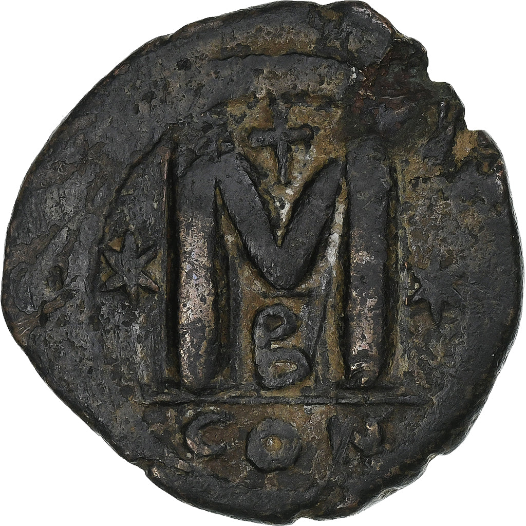 Iustinian I, 
  
  Follis, 
  
  527-565