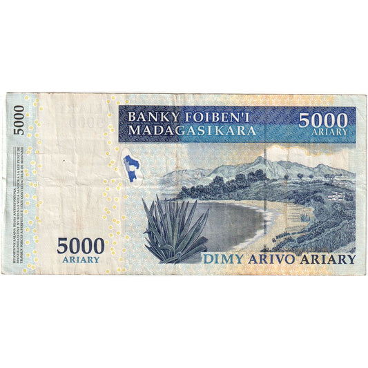 Madagascar, 
  
  5000 Ariary, 
  
  EF(40-45)