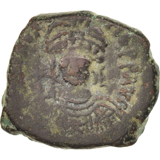 Maurice Tiberius, 
  
  Jumătate Follis, 
  
  582-602